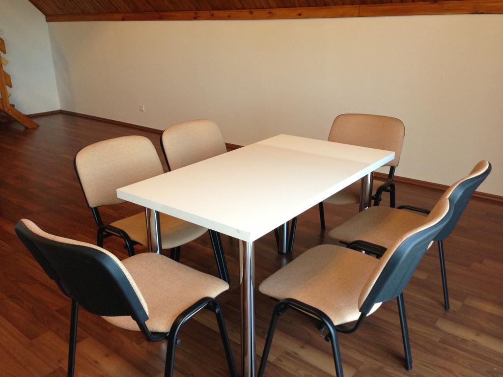 Lovagvar Apartments Gyula Værelse billede