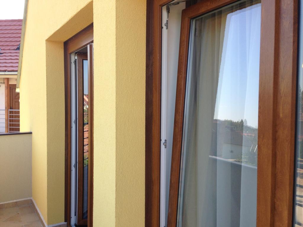 Lovagvar Apartments Gyula Eksteriør billede